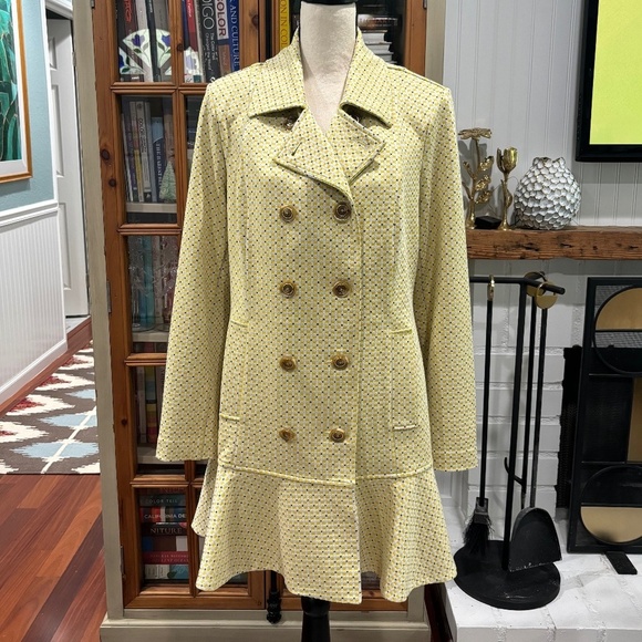 CAbi Jackets & Blazers - NWOT CAbi Style #6249 Hobnob Topper Yellow Coat, Size Medium
